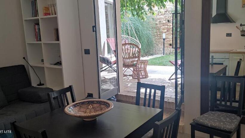 ペンション Casa Corte   Le Bouganville B&b