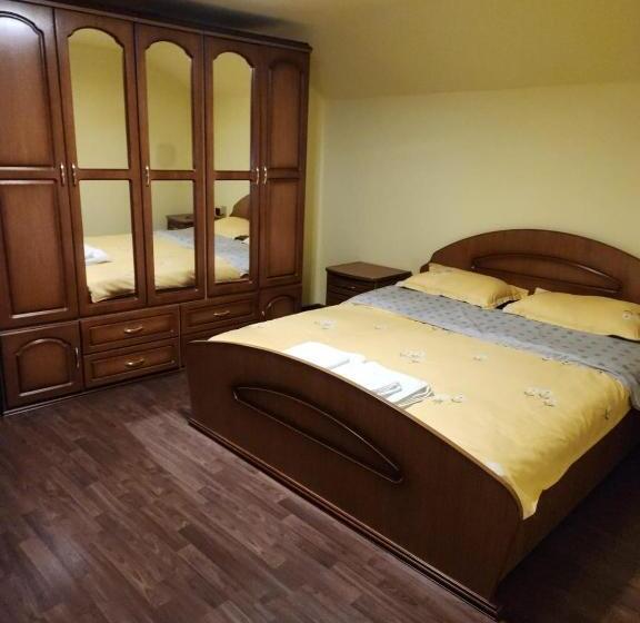 بنسيون Casa Maria