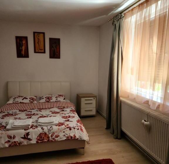 بنسيون Casa Maria