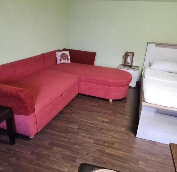 بنسيون Casa Maria