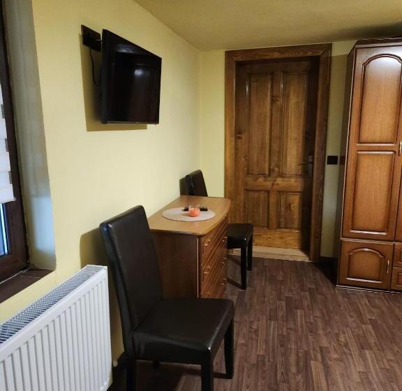 بنسيون Casa Maria