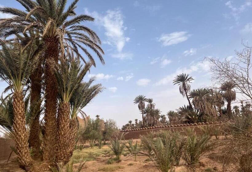 بنسيون Ecolodge Le Désert