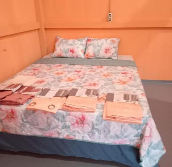 膳宿费 Hostal Adonis