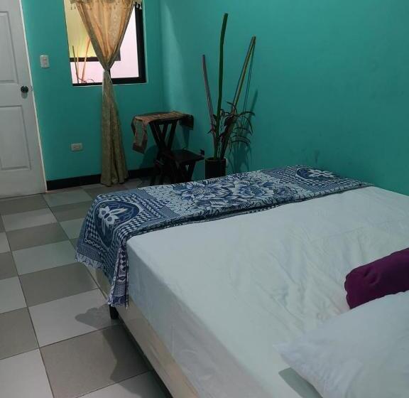 펜션 Hostal Casaca