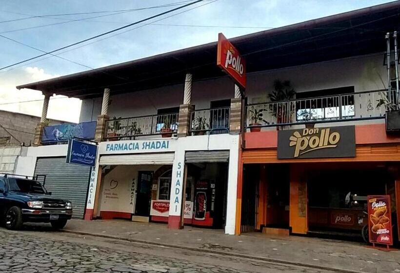 펜션 Hostal Casaca