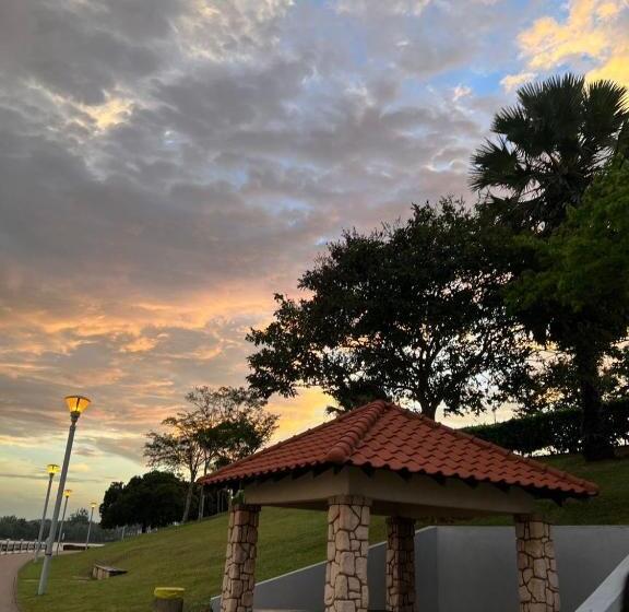 بنسيون La Casa