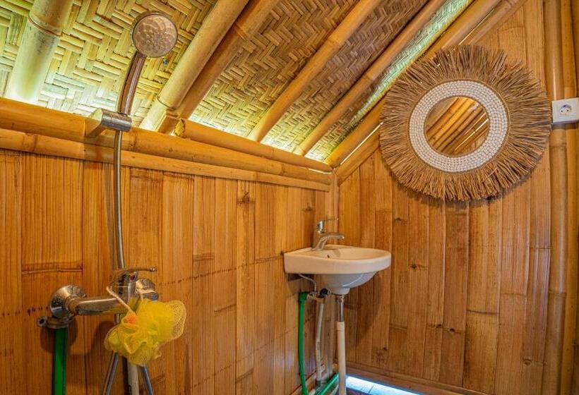 פנסיון Lembah Wanna