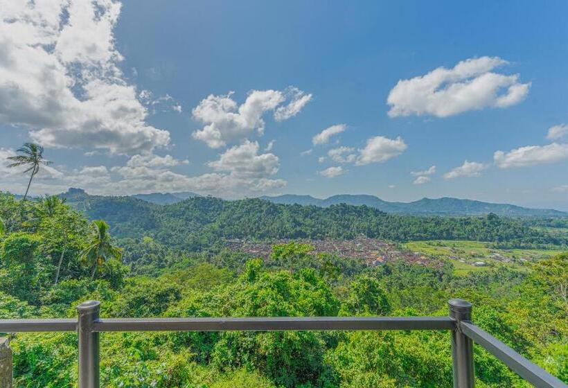 بنسيون Lembah Wanna