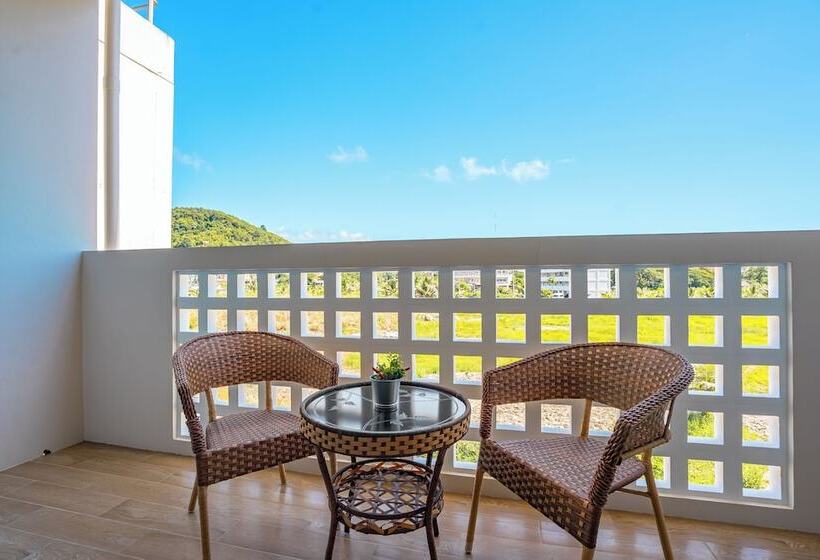 펜션 Mitsu Guesthouse