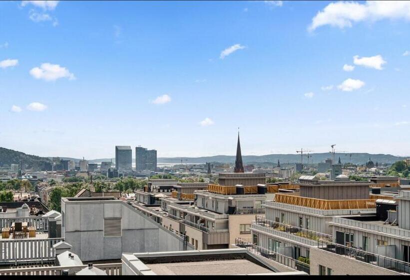 Pensiune Happy Days Relaxing Room With Smart Solutions Shared Apartment With One Other Bedroom