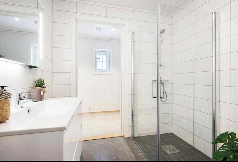 بنسيون Rooms 15mins From Oslo Airport With Free Parking