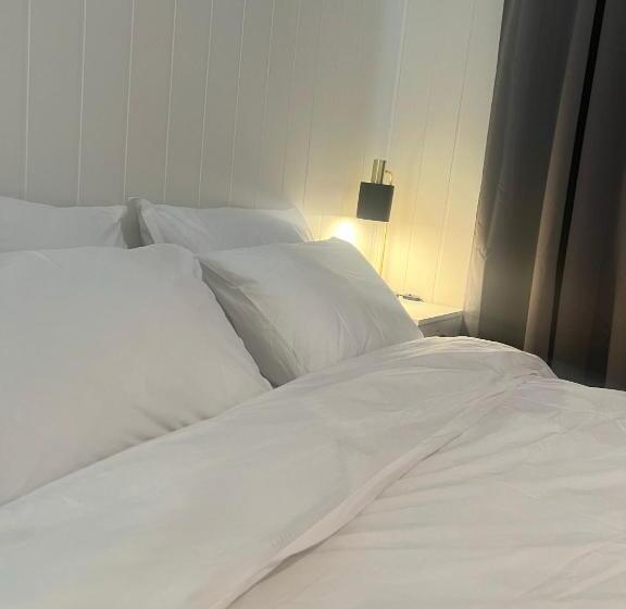 بنسيون Rooms 15mins From Oslo Airport With Free Parking