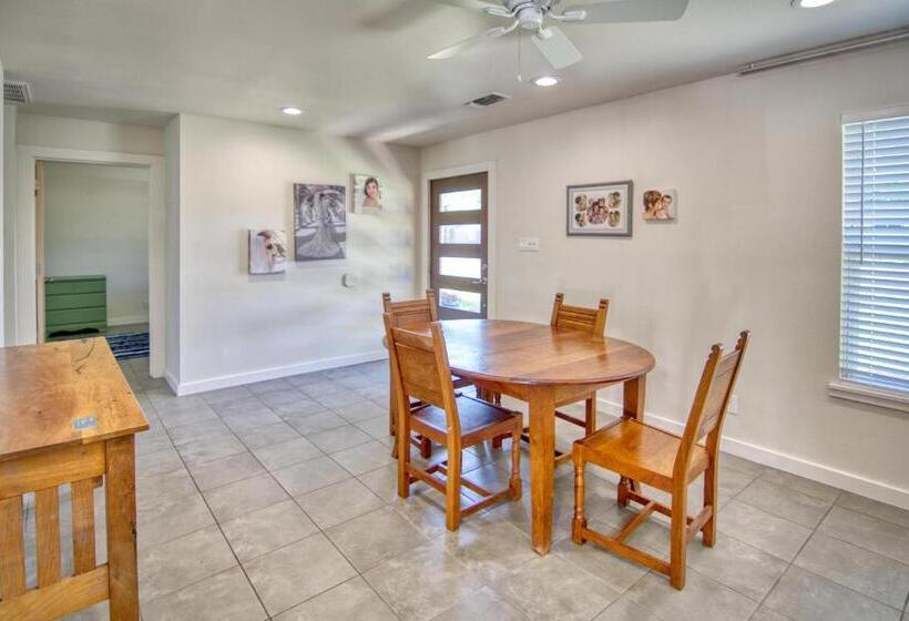 펜션 Texas Topaz In Mason