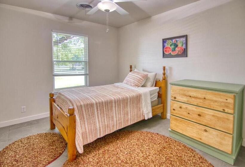 펜션 Texas Topaz In Mason