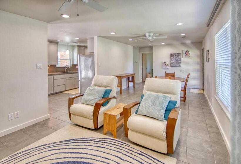 펜션 Texas Topaz In Mason