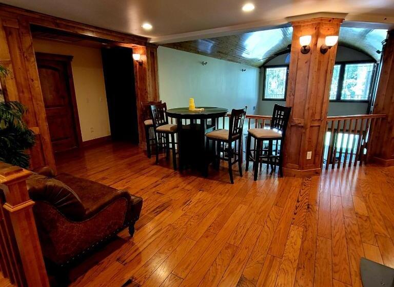 Пансион Trout Reflections