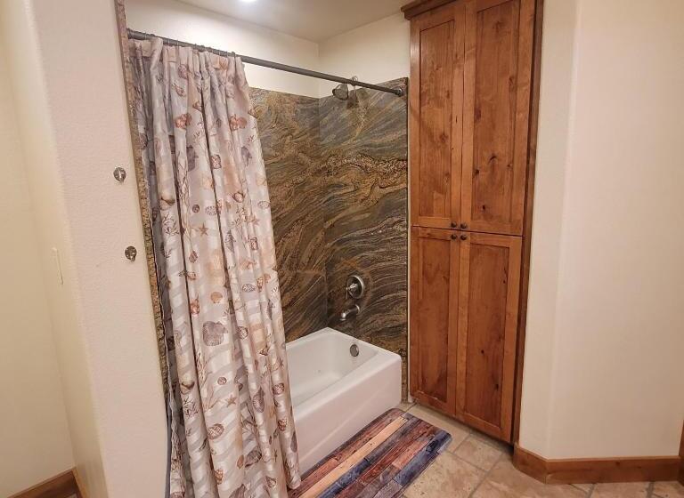 Пансион Trout Reflections