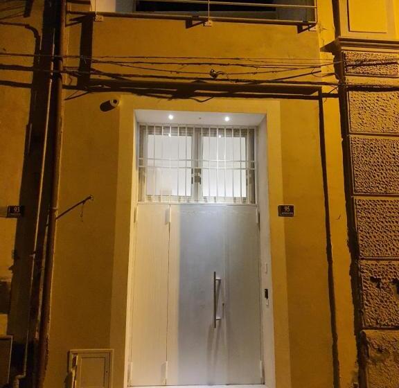 פנסיון Villa Letizia   Sky Blu Pompei Room