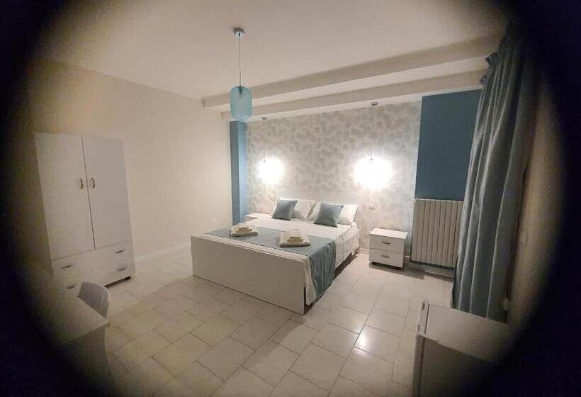 פנסיון Villa Letizia   Sky Blu Pompei Room