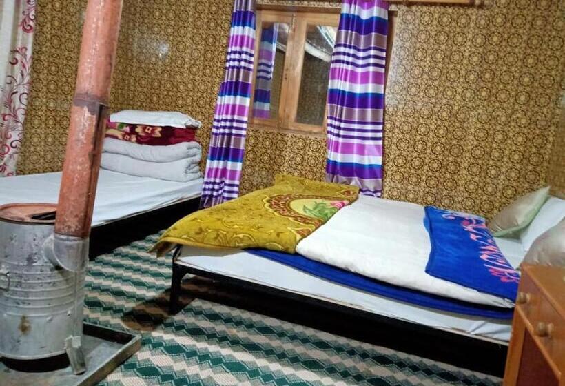 Пансион Yokma Homestay Ladakh By Lexstays