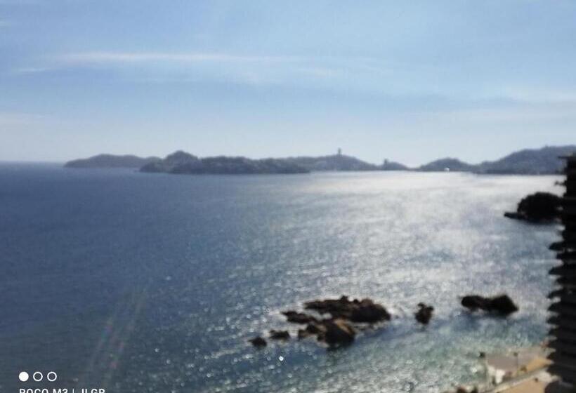 Playa Dorada Condominio Torres Gemelas