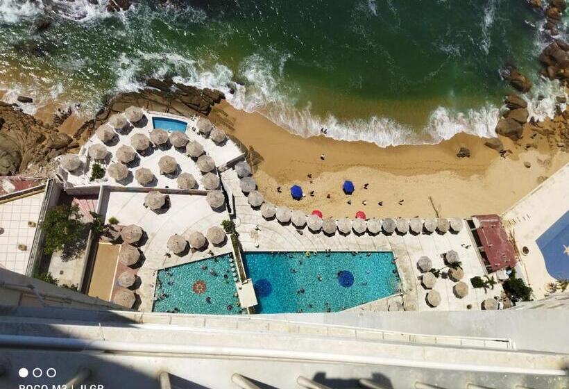 Playa Dorada Condominio Torres Gemelas