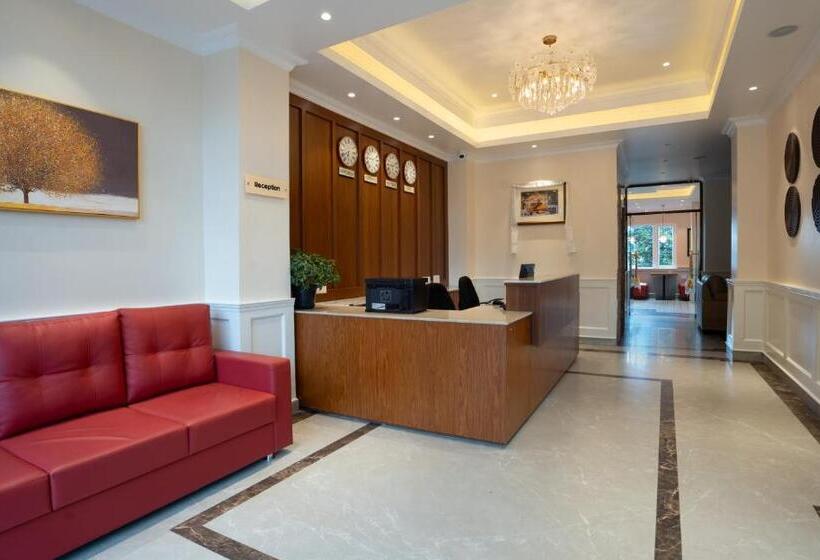 Preisha Hotel & Resort