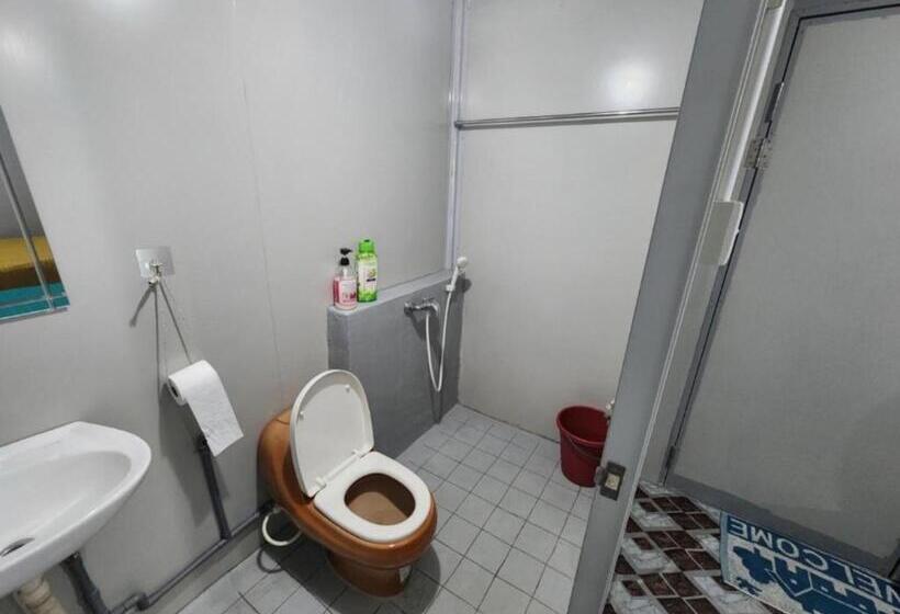 リゾートホテル Rockforest Chalet