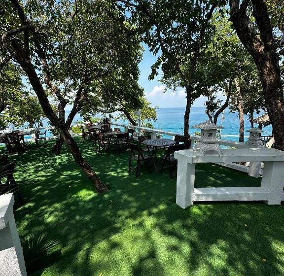 Shari La Perhentian Island Resort