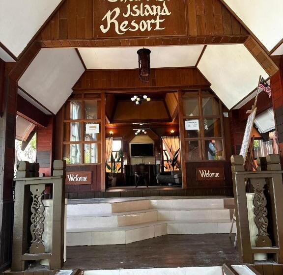 Shari La Perhentian Island Resort
