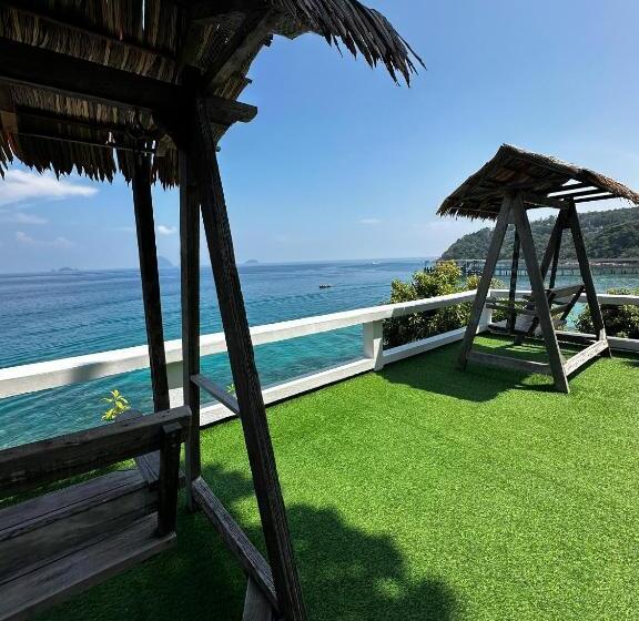 Shari La Perhentian Island Resort