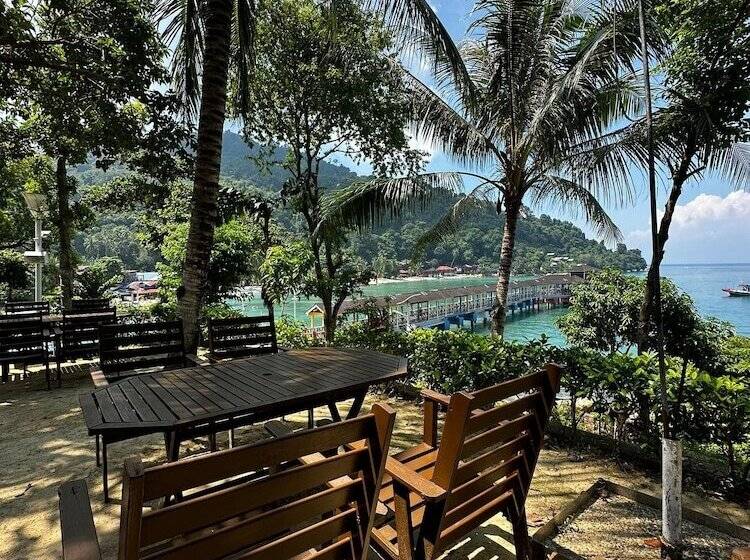 Shari La Perhentian Island Resort