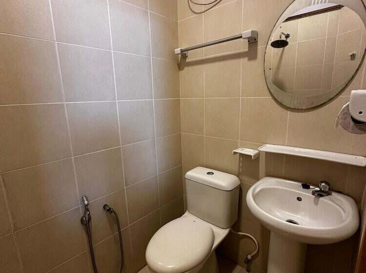 Shari La Perhentian Island Resort