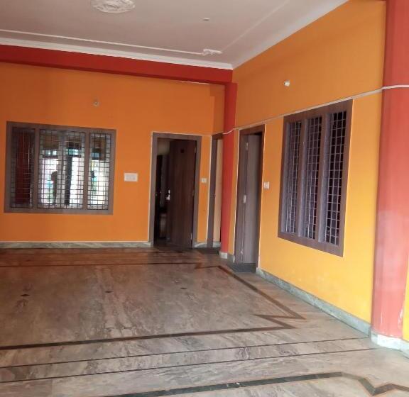 Siddhi Vinayak Hotel And Banquet