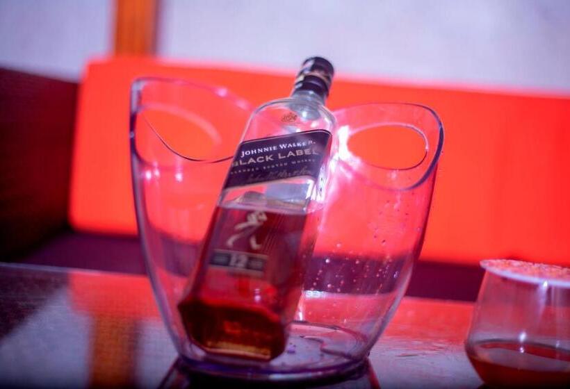 Streamlive Hotel And Spa