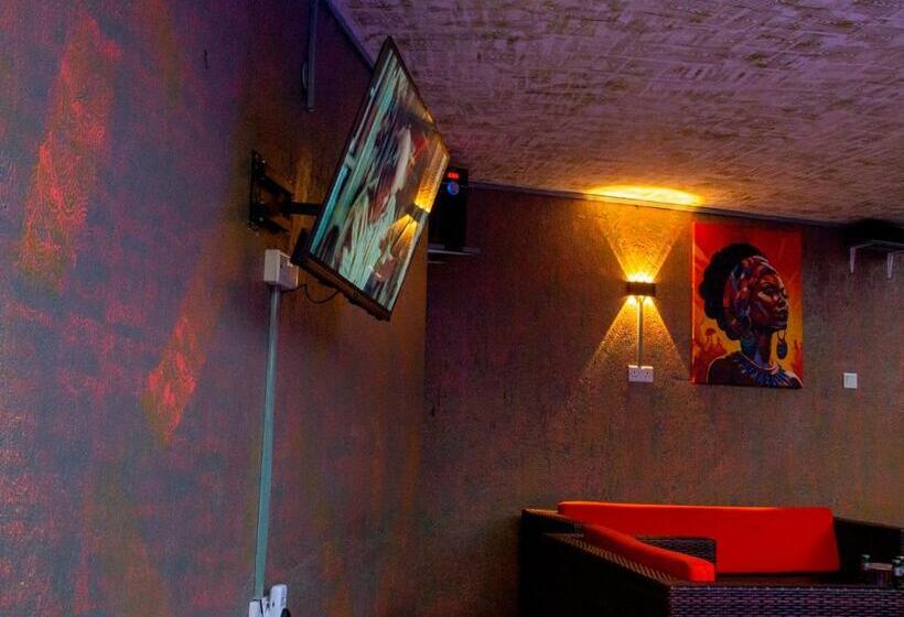 Streamlive Hotel And Spa