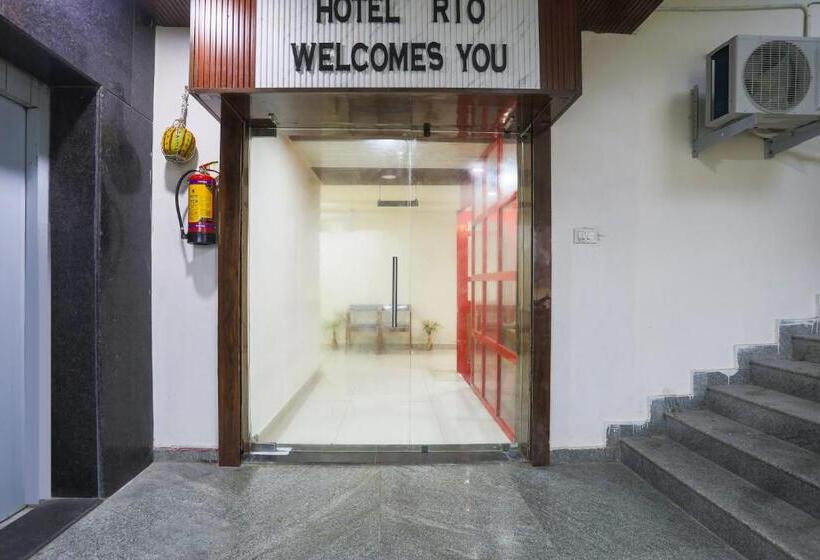 בית מלון כפרי Super Townhouse Rio