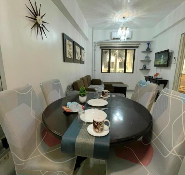 1br Condotel   Forbes Town Road Near St Lukes Bgc Taguig