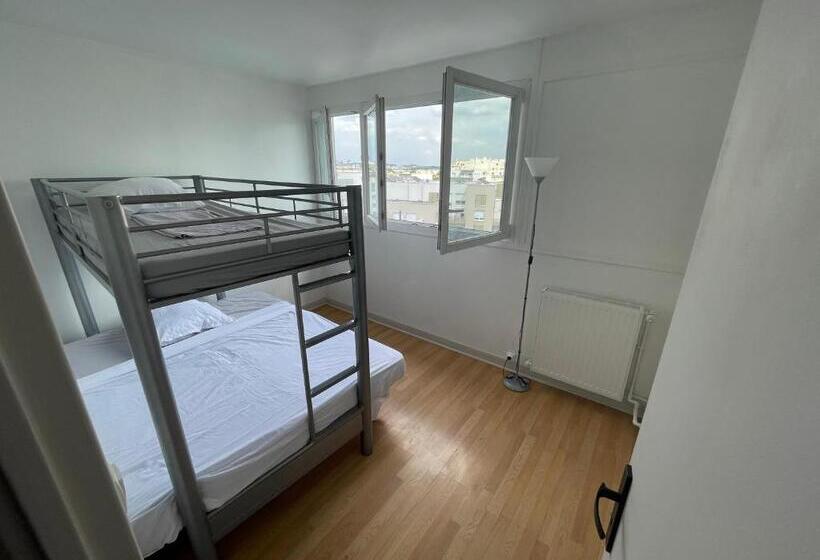 호스텔 Auberge Paris La Défense