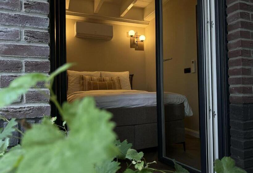 تختخواب و صبحانه Berg En Bos Suite