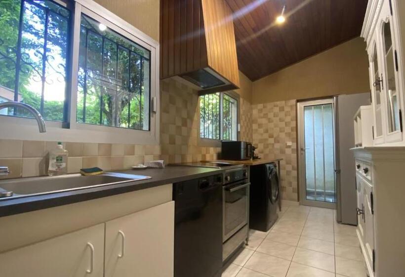 تختخواب و صبحانه Chambre Avec Sdb Et Petit Déjeuner Aux Chartrons