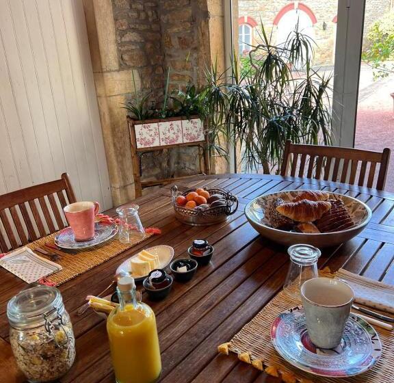 Bed and Breakfast Domaine Des Franchises   Beaujolais Village   Charme Et Authenticité Au Cœur Des Pierres Dorées