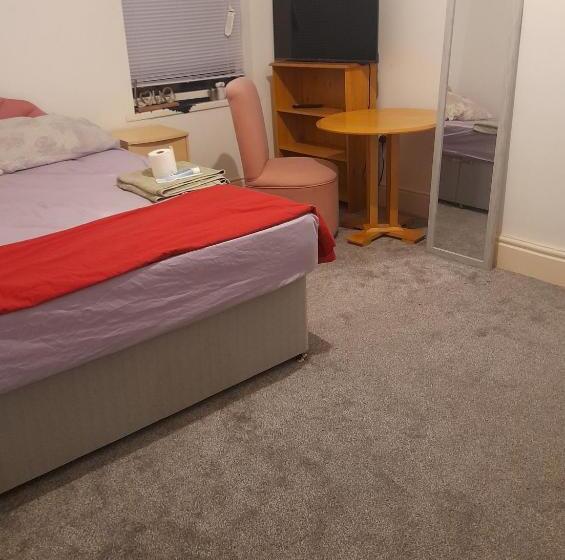 مبيت وإفطار Ever