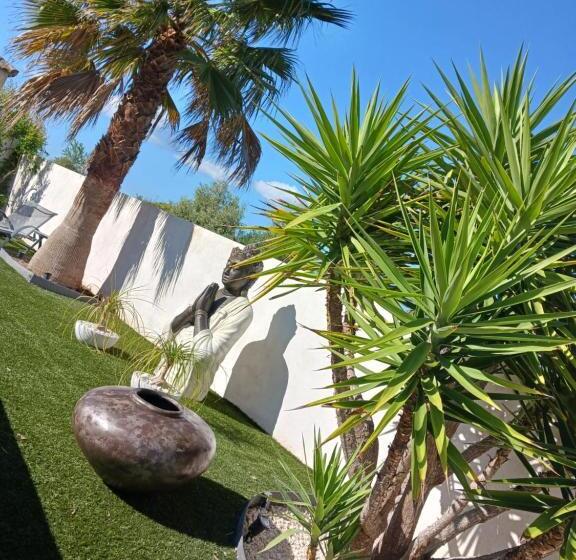 住宿加早餐  La Paillote 69