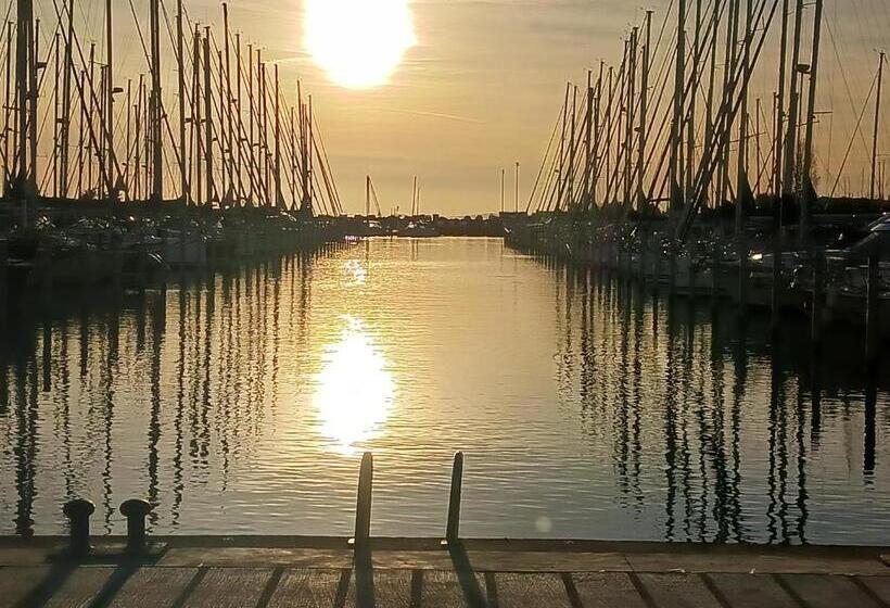 住宿加早餐  La Paillote 69