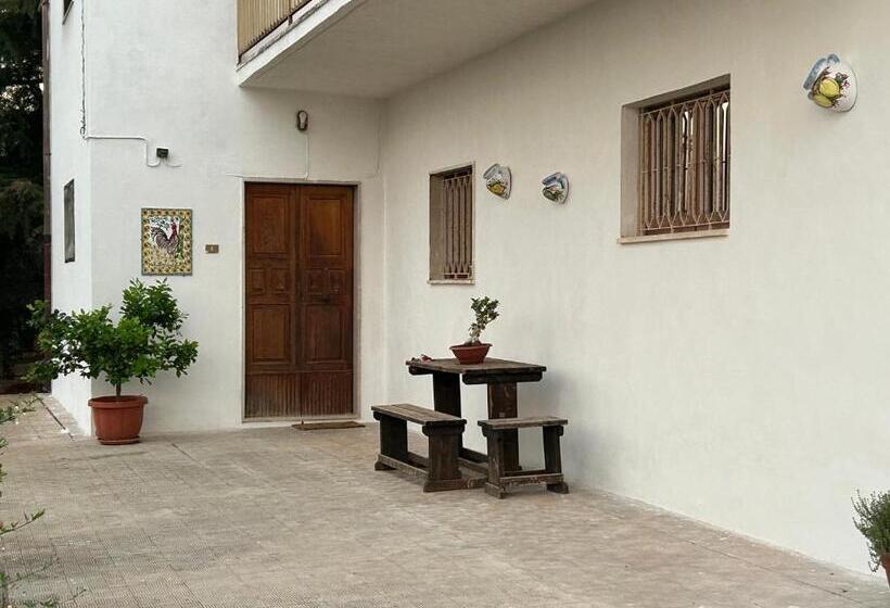 مبيت وإفطار Masseria Novelli