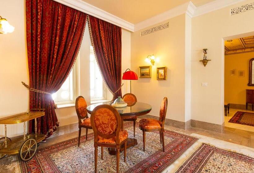 تختخواب و صبحانه Nawara Residence