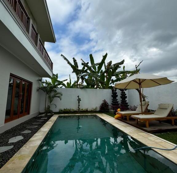 צימר Nyoman House