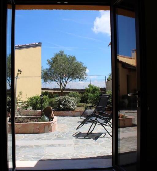 مبيت وإفطار Santa Ittoria