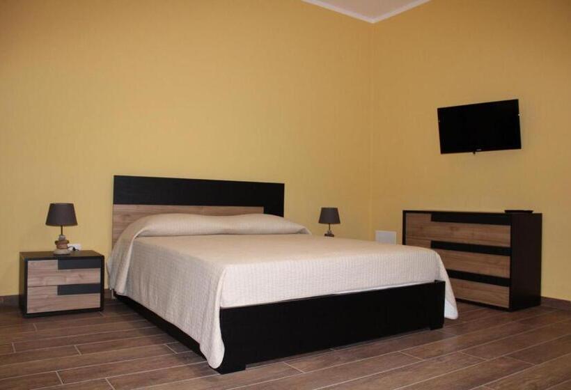 مبيت وإفطار Santa Ittoria